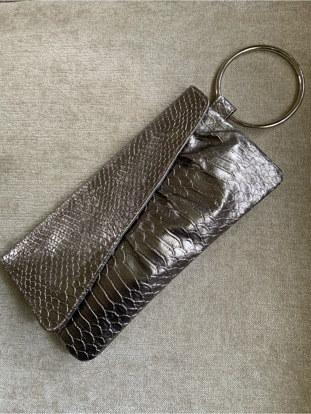 Aldo Silver Metallic Textured Wristlet Clutch with Gold Ring